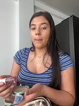 floriamANDjazmin online show from March 15, 8:48 pm