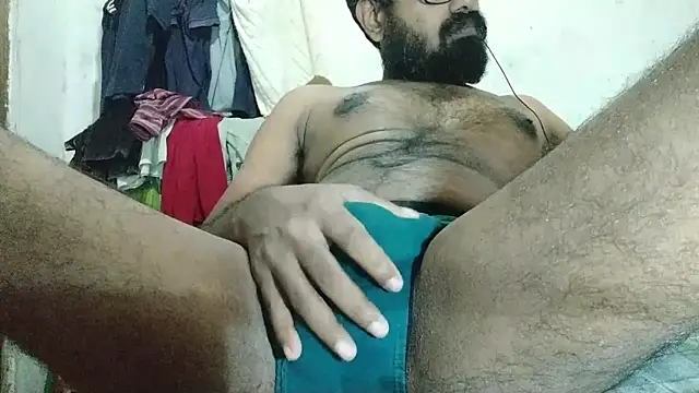 Snapshot of SLFUCKBOY69 chatting on October 18, 5:35 pm SLFUCKBOY69 online show from October 18, 5:35 pm