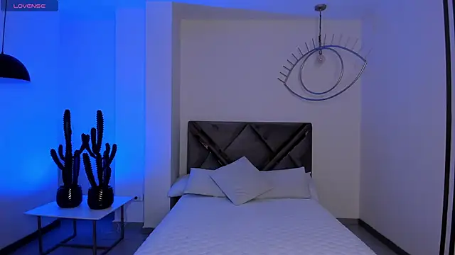 AlanaCraft online show from November 10, 12:15 pm