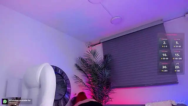 miss julietaa online show from March 12, 11:42 am