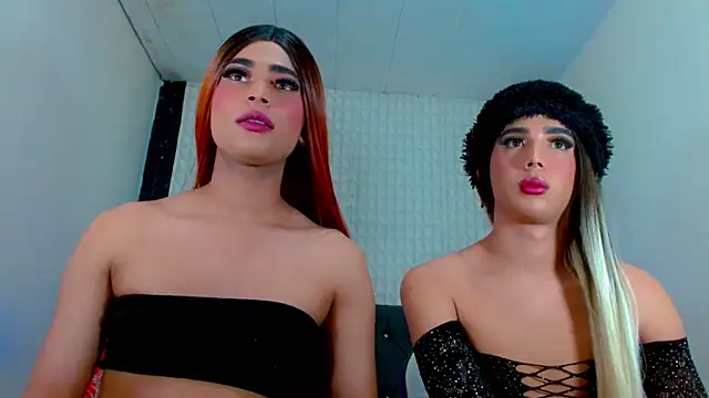 Hellen moons   online show from March 8, 9:39 am