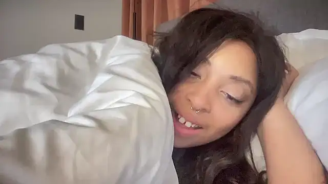 BaileyBaird online show from December 25, 3:50 am