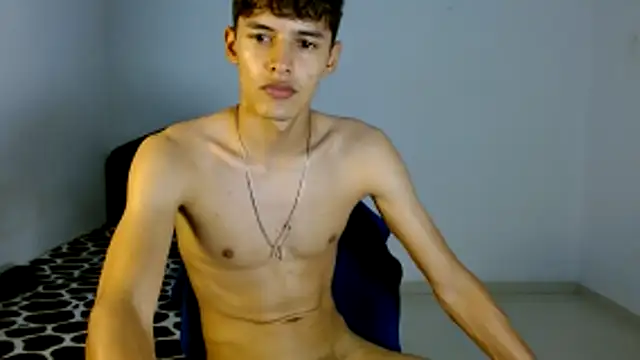 satisfactionx22 online show from December 8, 10:47 pm