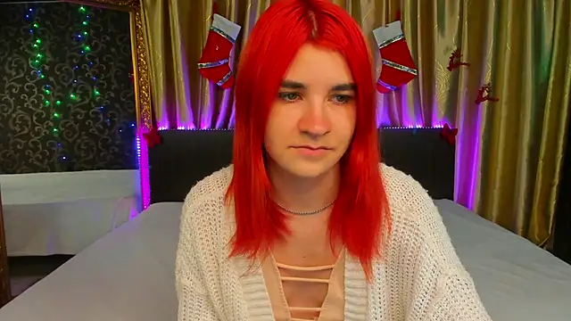  Polly Love  online show from December 26, 1:10 pm