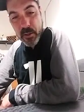 affascino online show from December 18, 8:53 am