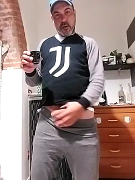 affascino online show from April 22, 6:05 am