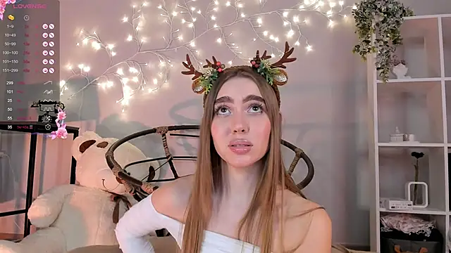 Lili Roze  online show from December 27, 3:42 am