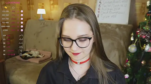 Snapshot of Miatiny chatting on January 10, 6:38 pm Miatiny online show from January 10, 6:38 pm