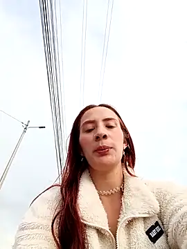 SAMANTHA-16  online show from March 31, 12:05 pm