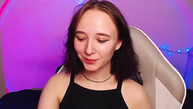 Robin yourss online show from March 9, 6:11 pm