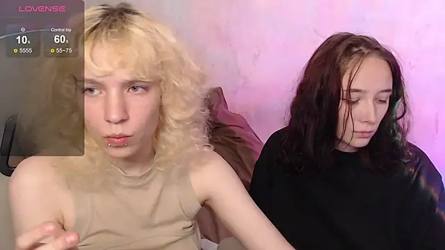 Robin yourss online show from September 12, 2:17 pm