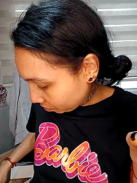 KimPielCanela online show from October 14, 9:26 pm