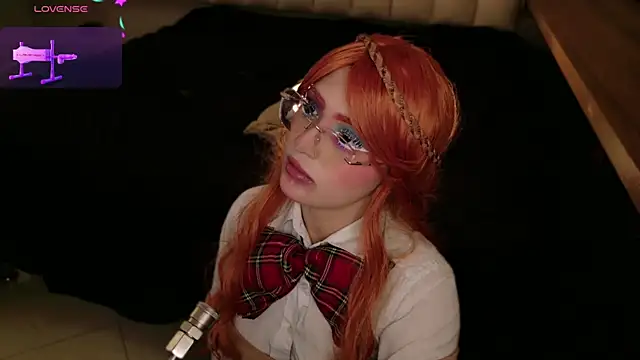 Megan mooree  online show from October 24, 1:29 pm