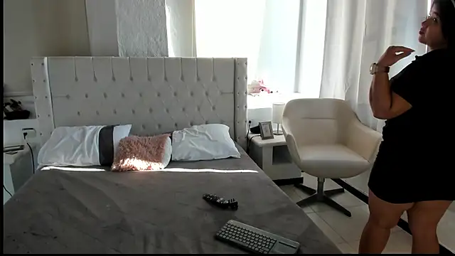 Gabycutee online show from March 9, 9:46 pm