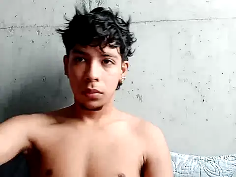 Snapshot of Elputas chatting on September 30, 3:28 pm Elputas online show from September 30, 3:28 pm