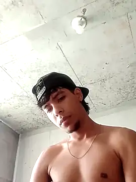 Snapshot of Elputas chatting on October 27, 5:28 pm Elputas online show from October 27, 5:28 pm