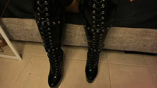 Agnes jones  online show from April 23, 4:46 am