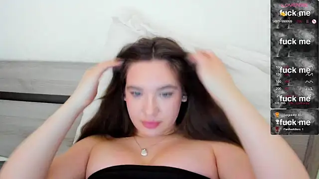 Holly Molii online show from February 26, 6:26 am