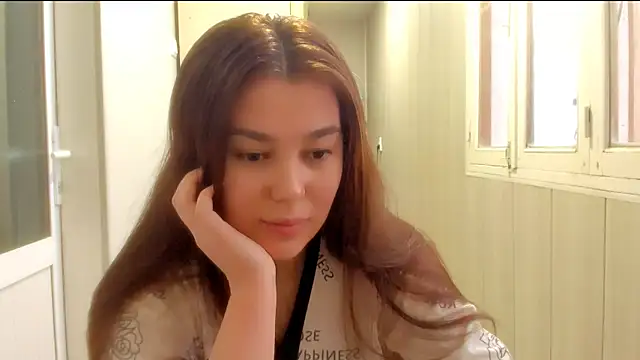 LunaXmii online show from December 17, 2:50 am