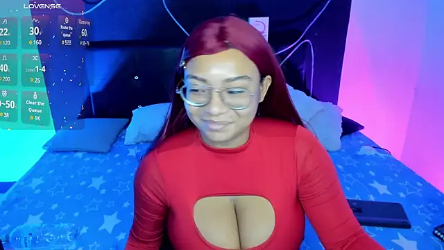 Snapshot of im_angels77 chatting on February 7, 2:40 am im angels77 online show from February 7, 2:40 am