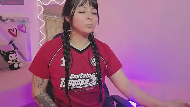 hina tay online show from November 29, 3:20 am