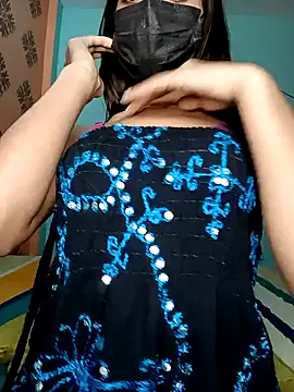 Snapshot of poojaji690 chatting on January 29, 10:05 am poojaji690 online show from January 29, 10:05 am