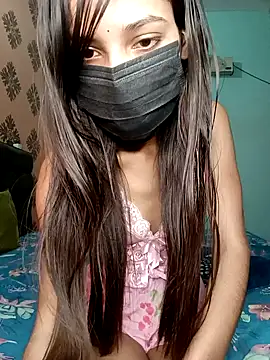 Snapshot of poojaji690 chatting on February 2, 3:43 am poojaji690 online show from February 2, 3:43 am