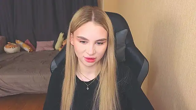 doll barbieee online show from December 8, 6:17 pm