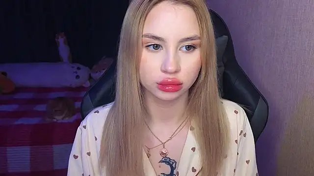 doll barbieee online show from February 20, 7:41 pm