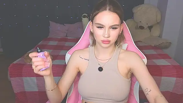 doll barbieee online show from May 17, 7:32 pm