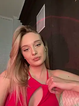 Snapshot of Alisa_Rise chatting on February 28, 10:06 pm Alisa Rise online show from February 28, 10:06 pm