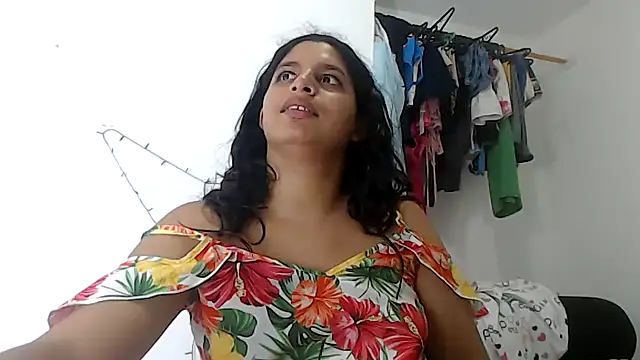 Snapshot of sexyhot20xxx chatting on January 18, 2:23 pm sexyhot20xxx online show from January 18, 2:23 pm