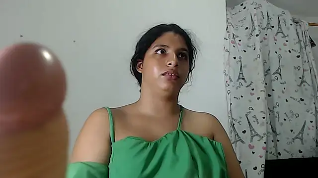 Snapshot of sexyhot20xxx chatting on January 19, 1:22 pm sexyhot20xxx online show from January 19, 1:22 pm