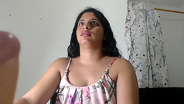 Snapshot of sexyhot20xxx chatting on February 12, 4:54 am sexyhot20xxx online show from February 12, 4:54 am