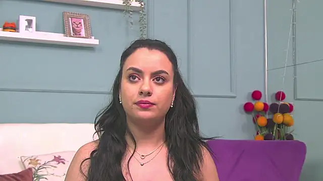 Snapshot of ElyzaIbarra chatting on March 1, 4:11 pm ElyzaIbarra online show from March 1, 4:11 pm