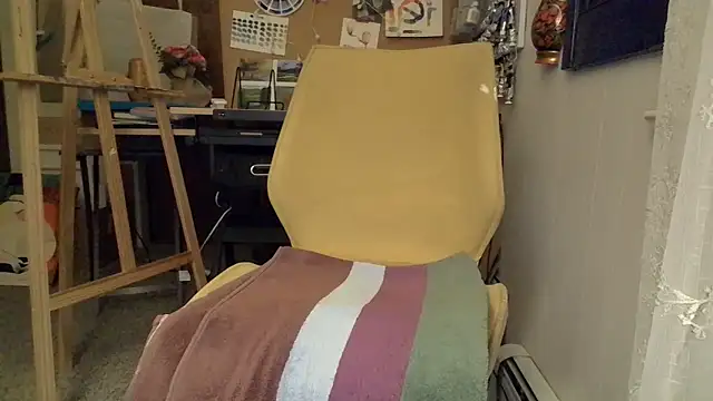 naughtyonbicycle online show from April 20, 12:57 am