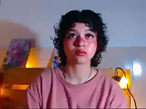 Snapshot of Bitsy_Messy chatting on January 7, 11:51 pm Bitsy Messy online show from January 7, 11:51 pm