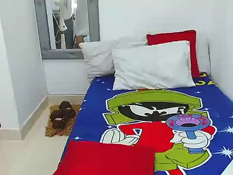 Snapshot of Velk_hot chatting on November 17, 7:30 pm Velk hot online show from November 17, 7:30 pm