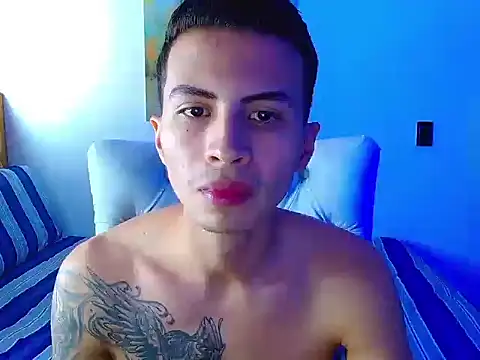 Snapshot of Velk_hot chatting on March 5, 12:56 pm Velk hot online show from March 5, 12:56 pm