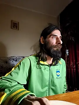 vulpe8400 online show from April 19, 6:21 pm