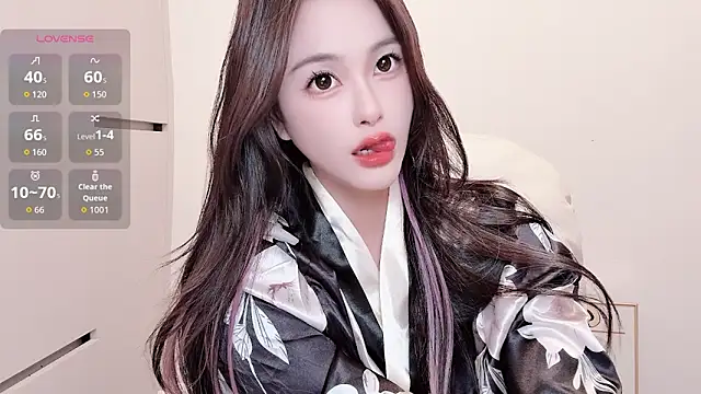 Neyllar online show from October 27, 11:03 am