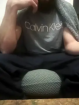 Snapshot of leloupblanc5304 chatting on January 3, 3:22 pm leloupblanc5304 online show from January 3, 3:22 pm