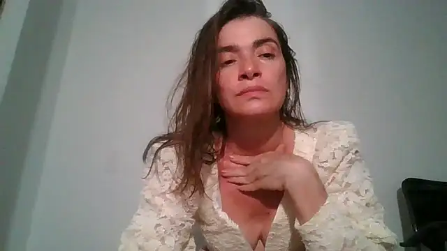 Liloo8923 online show from January 20, 10:59 pm