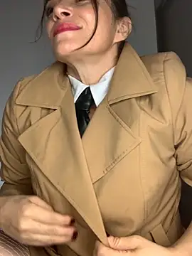 Liloo8923 online show from October 11, 3:06 am