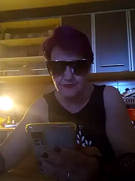 Ely Elenita online show from April 3, 6:00 am