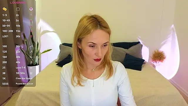 AlisssaRose online show from January 17, 7:06 pm