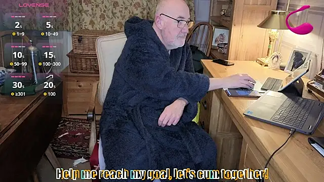 Adamdaddybear online show from January 15, 7:57 am