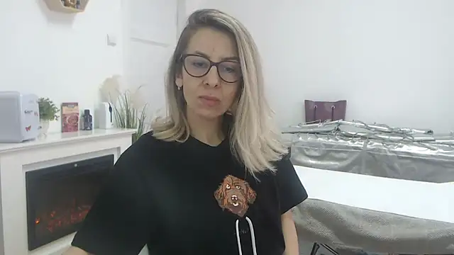 SukyGirl online show from February 20, 12:04 pm