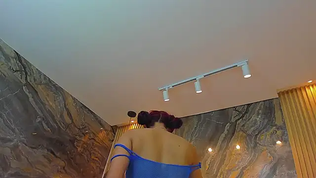 Snapshot of ella_harper chatting on March 21, 8:06 am ella harper online show from March 21, 8:06 am