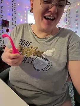 Sweetleeahxx online show from April 11, 11:47 am